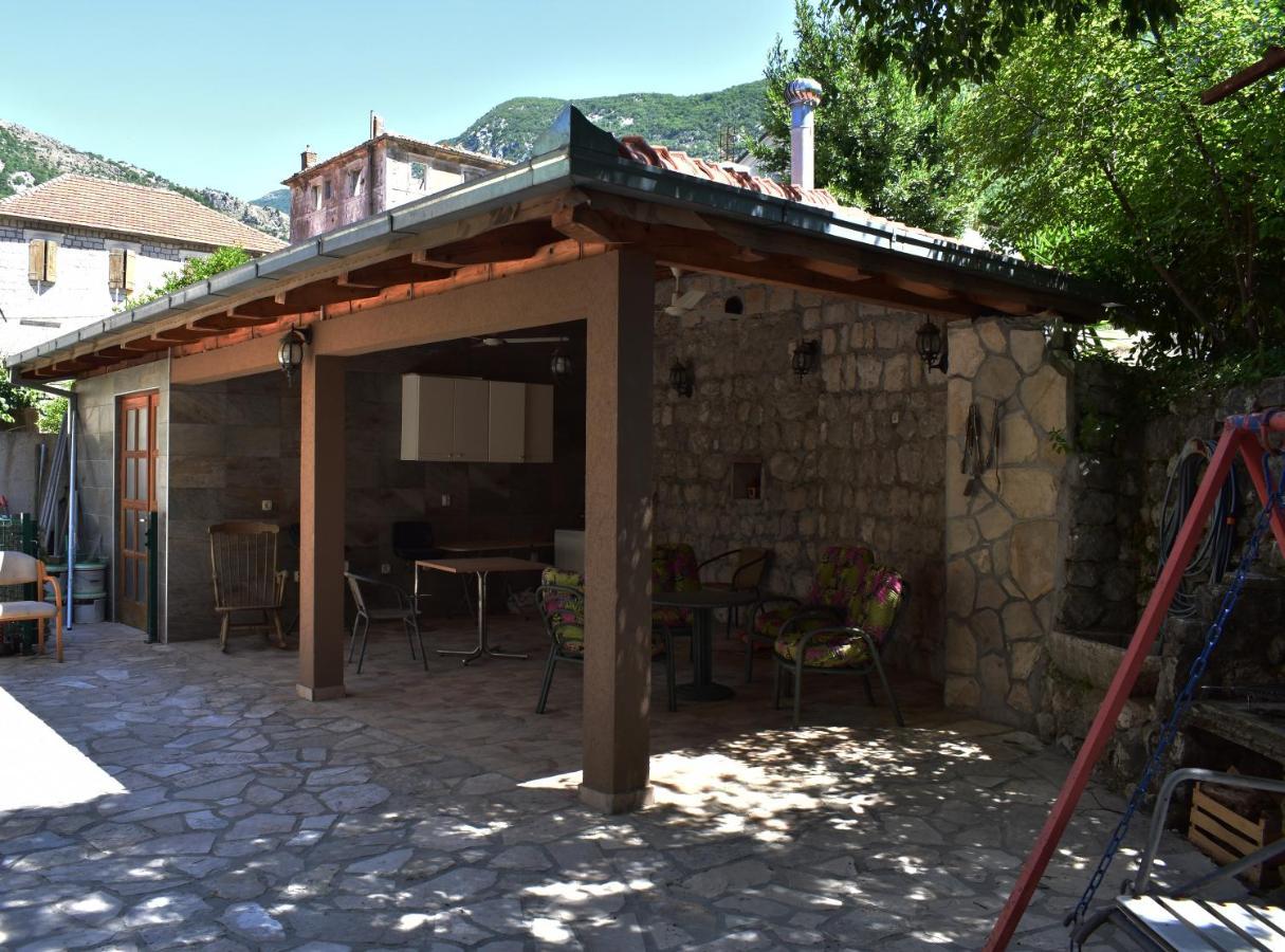 Apartments Montenegro Risan Cuckovic ภายนอก รูปภาพ