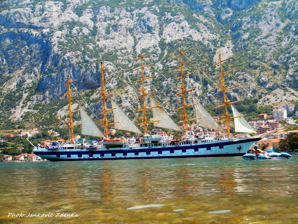 Apartments Montenegro Risan Cuckovic ภายนอก รูปภาพ