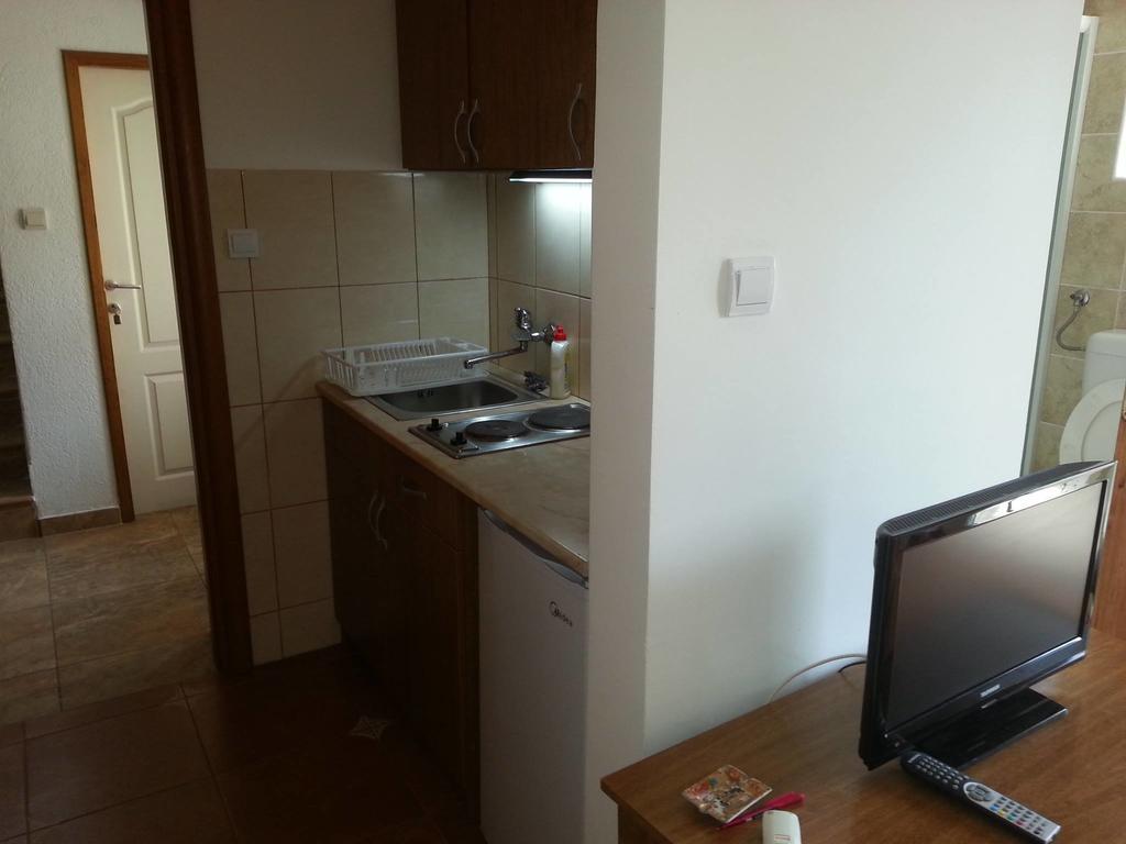 Apartments Montenegro Risan Cuckovic ภายนอก รูปภาพ