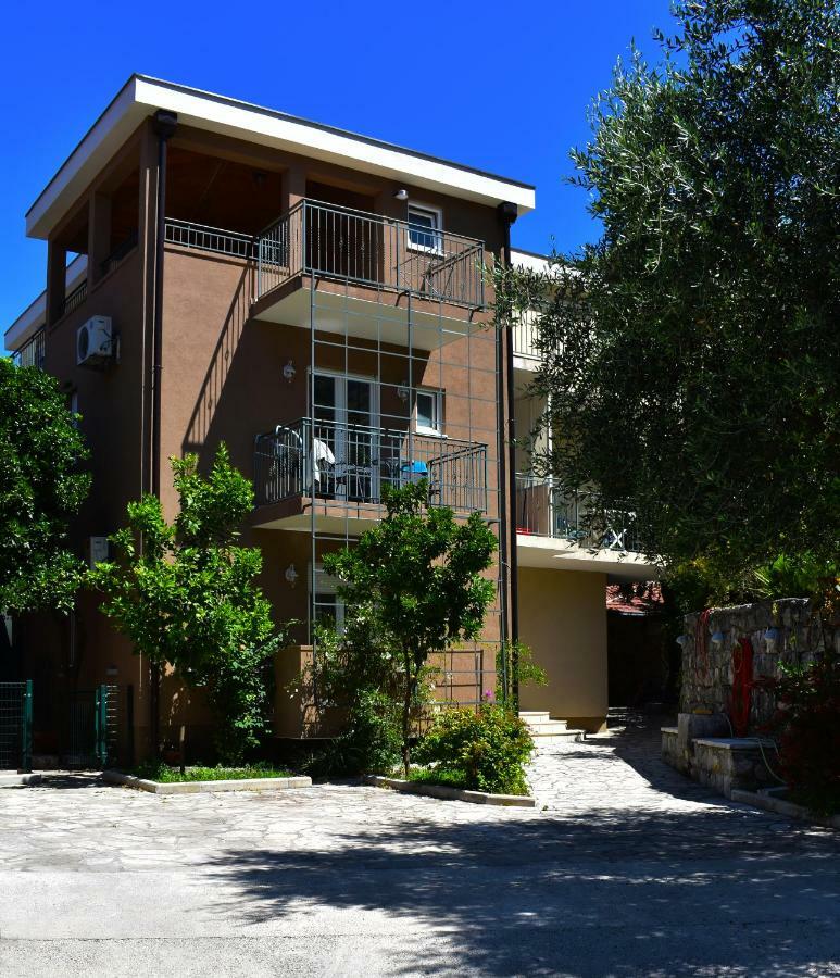 Apartments Montenegro Risan Cuckovic ภายนอก รูปภาพ